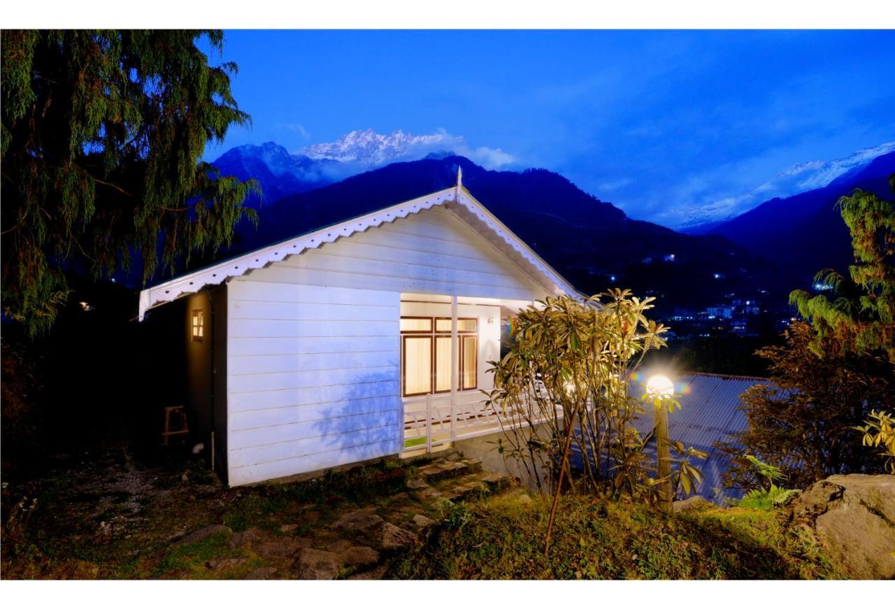 Summit Alpine Resort Lachung Exterior photo